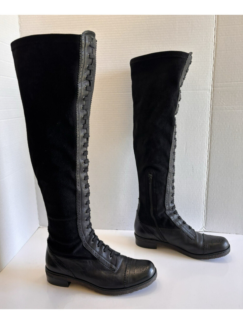 Stuart Weitzman Over the Knee Boots Womens 9M Black Leather Lasercut Lace Accent